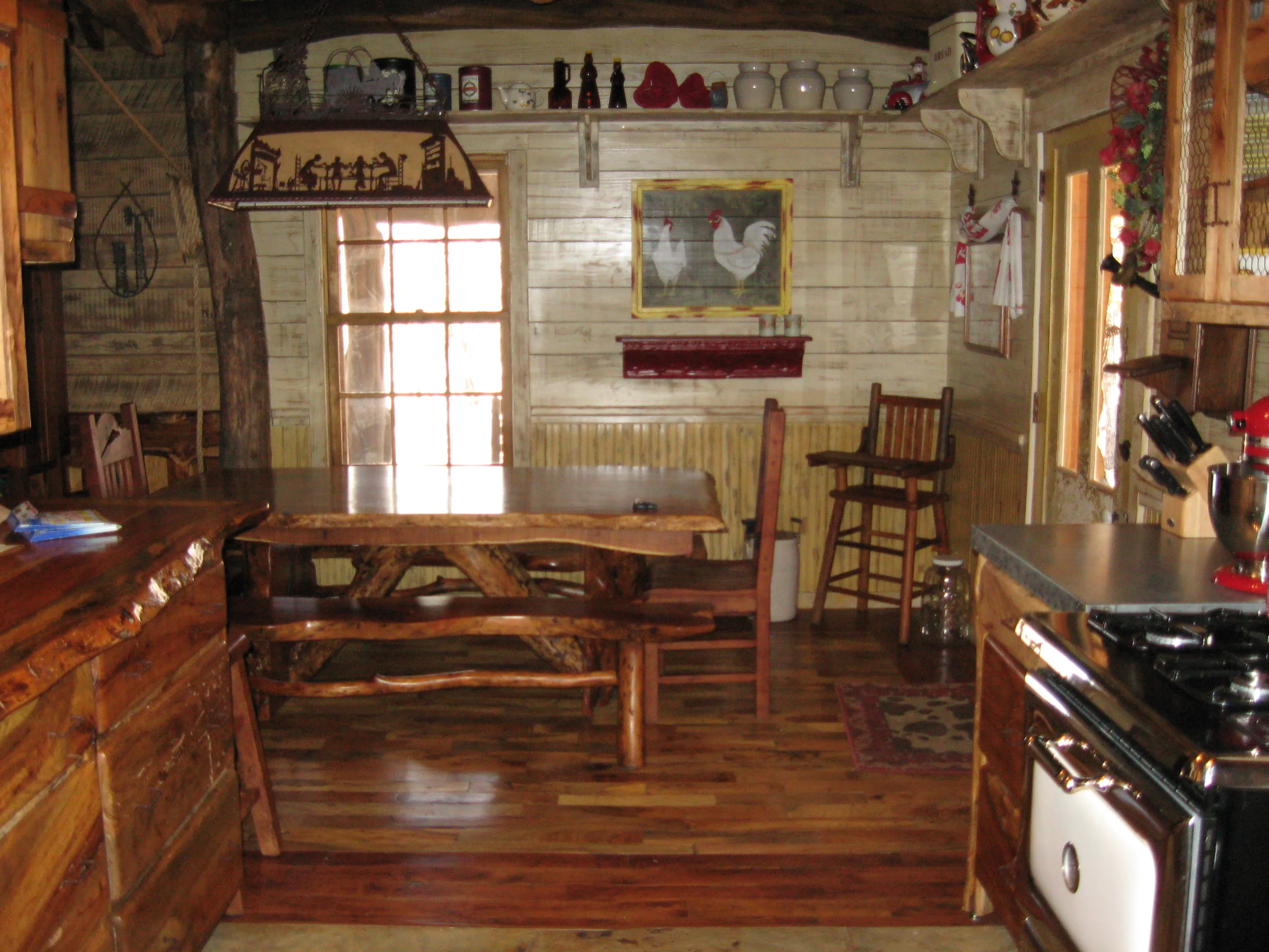 Dining 32